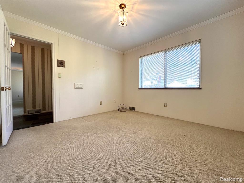 505 Anita Avenue, Grosse Pointe, MI 48236 — Photo 17