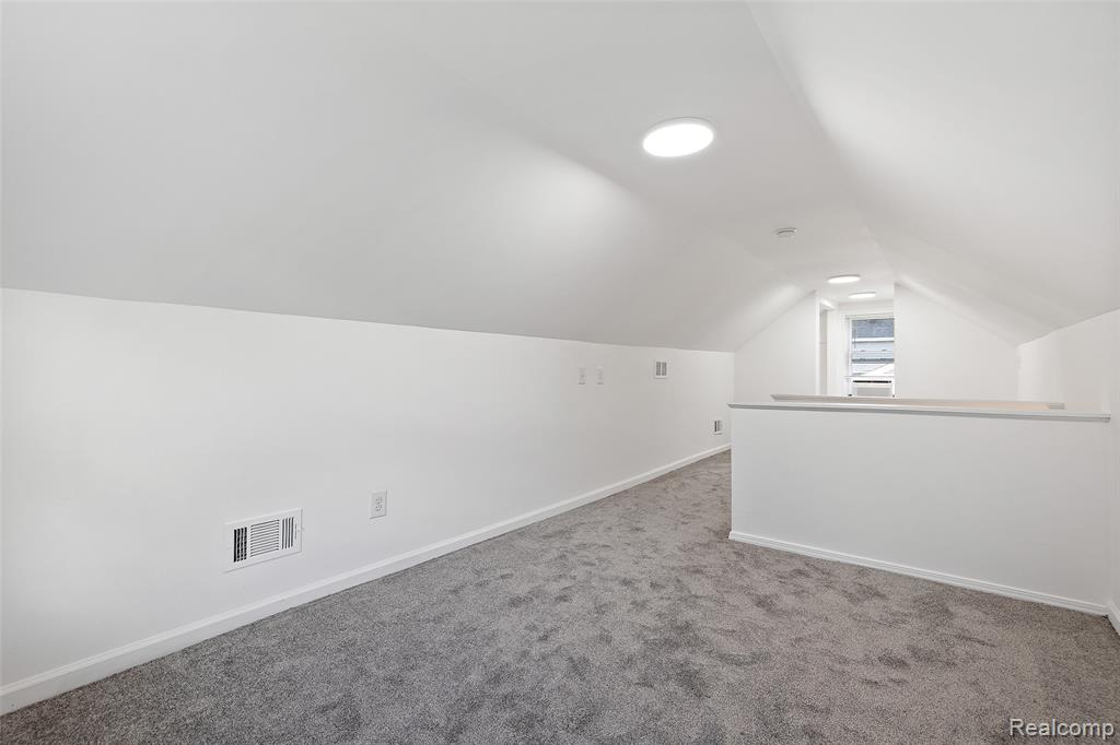 45447 Platt Street, Utica, MI 48317 — Photo 26