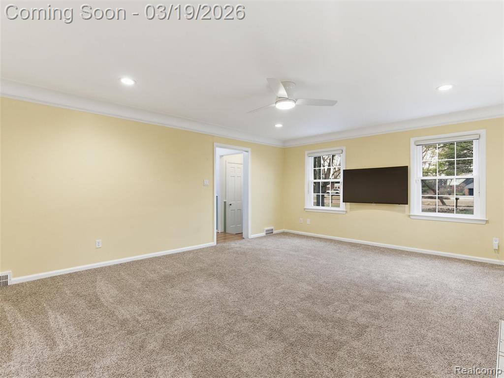 27320 Sunset Boulevard E, Lathrup Village, MI 48076 — Photo 11