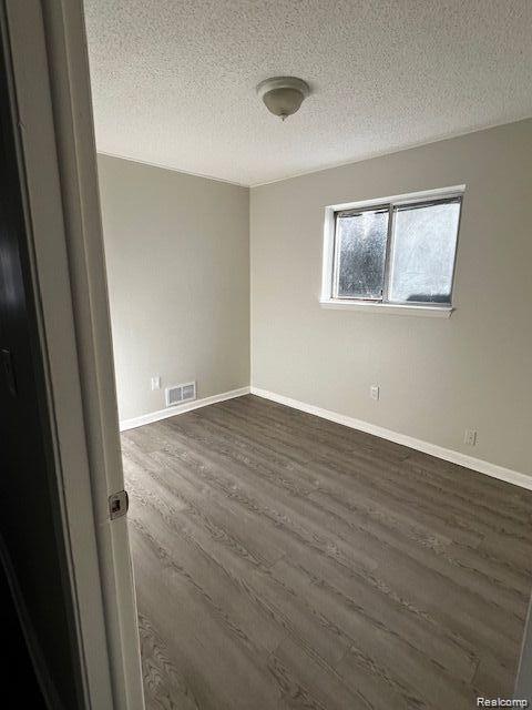 5626 Merrick Street, Dearborn Heights, MI 48125 — Photo 15