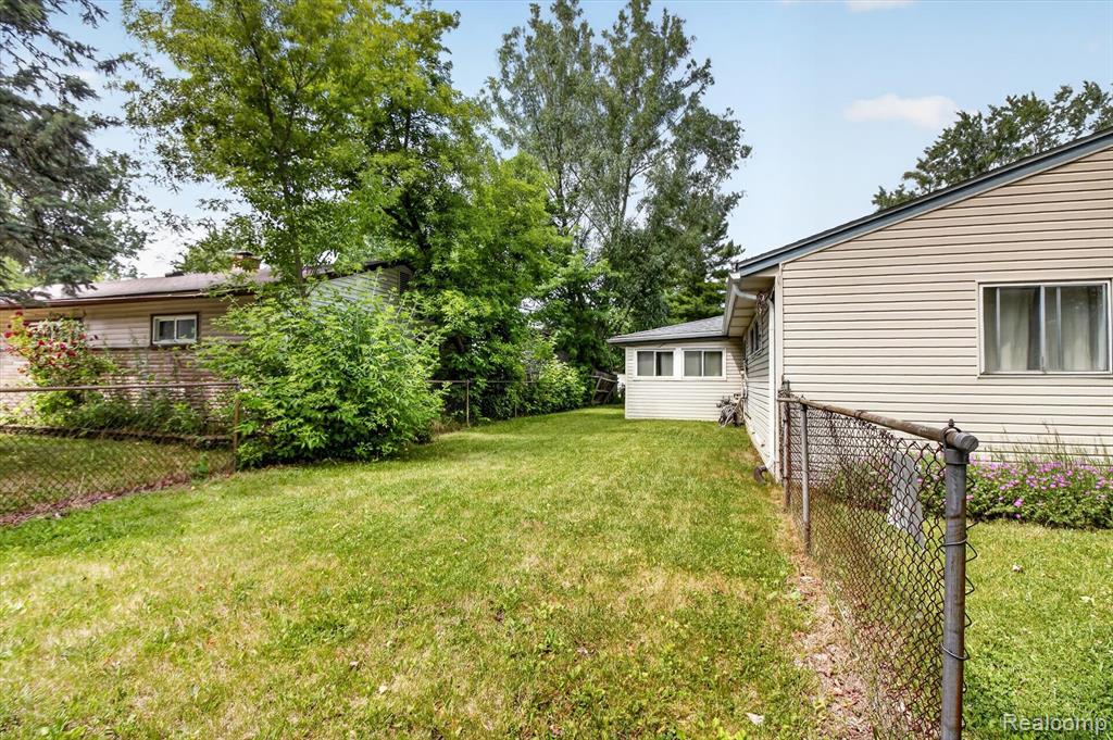 1459 Grove Road, Ypsilanti, MI 48198 — Photo 36