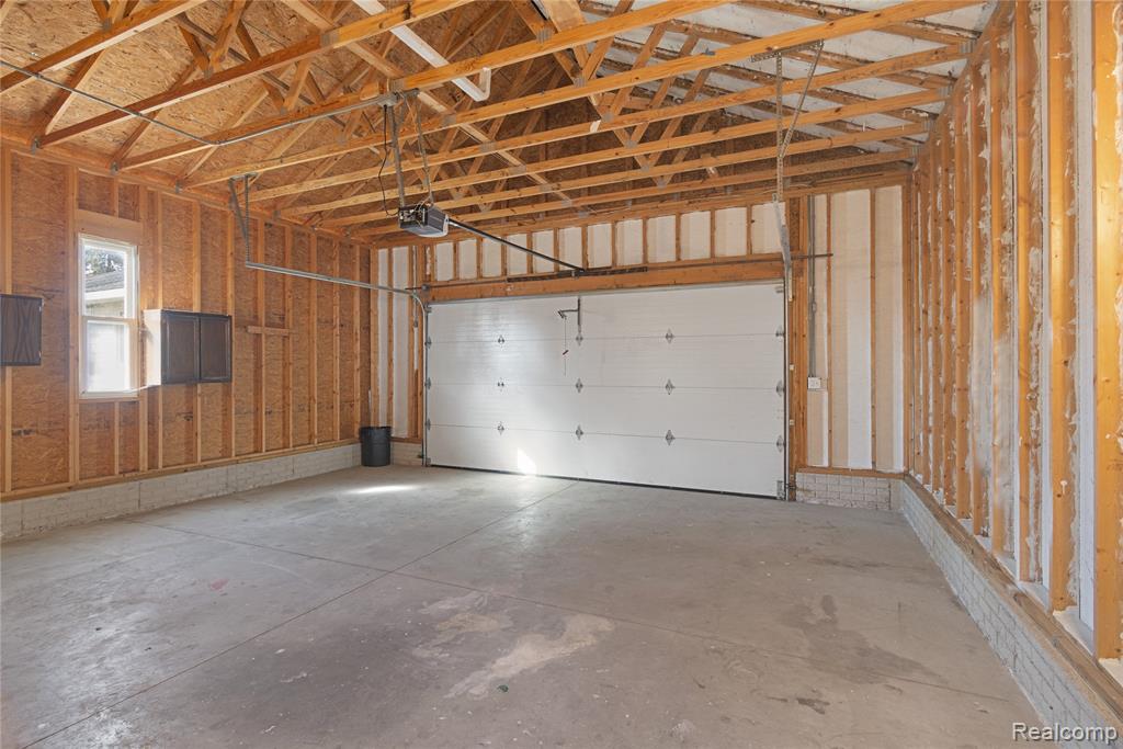 825 Smith Street, Monroe, MI 48161 — Photo 24
