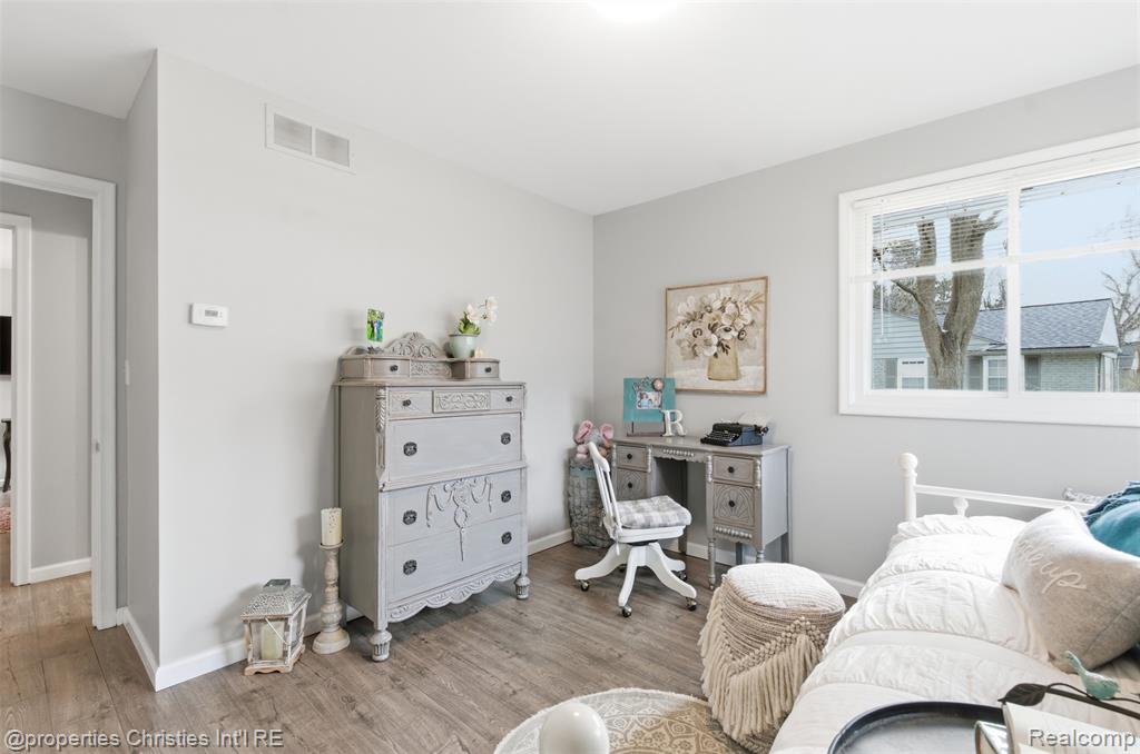 4305 Meadowlane Court, Bloomfield Hills, MI 48304 — Photo 21