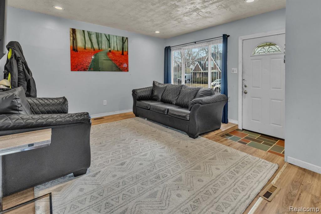 6090 Penrod Street, Detroit, MI 48228 — Photo 20