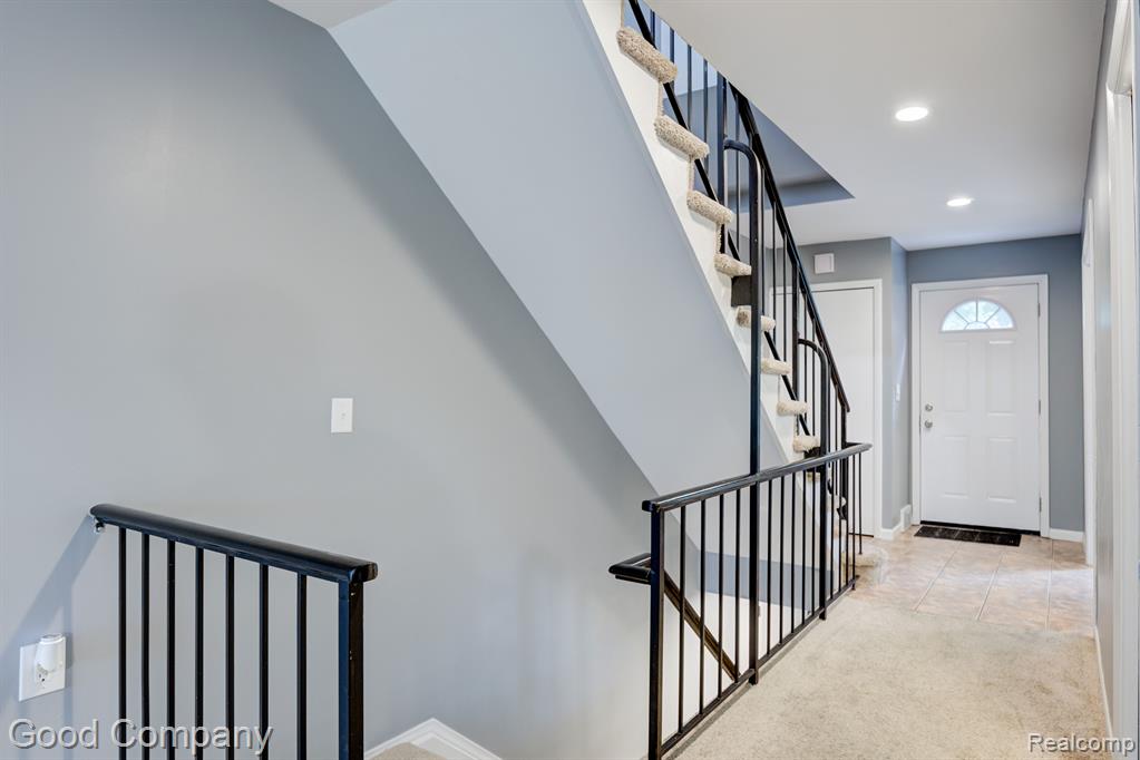2030 WICKHAM Street, Royal Oak, MI 48073 — Photo 17