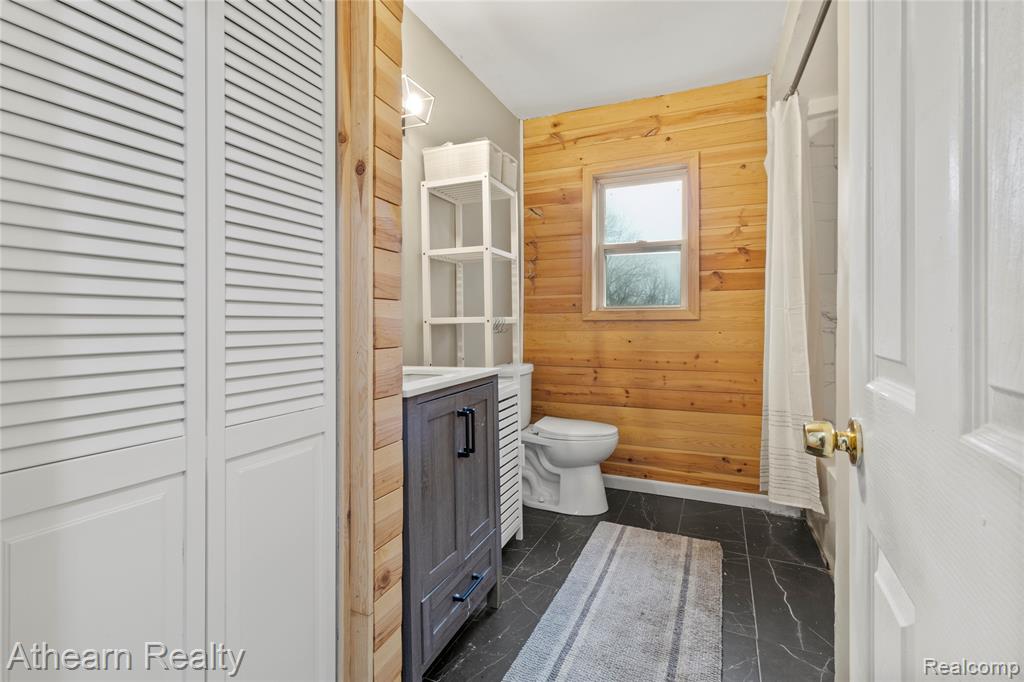 3053 Eastgate Street, Burton, MI 48519 — Photo 11