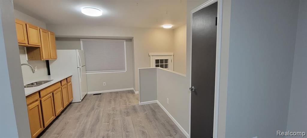 634 ADAMS Street, Lapeer, MI 48446 — Photo 5