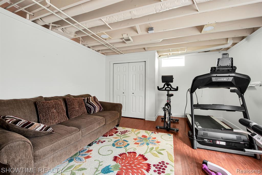 97 AVERY Street, Mount Clemens, MI 48043 — Photo 27