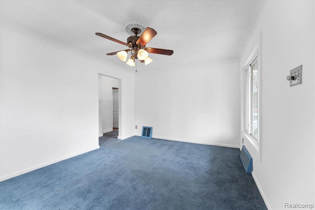 7960 JACKSON Street, Taylor, MI 48180 — Photo 5