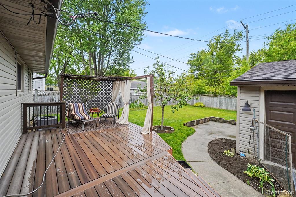 1275 1st Street, Lapeer, MI 48446 — Photo 4
