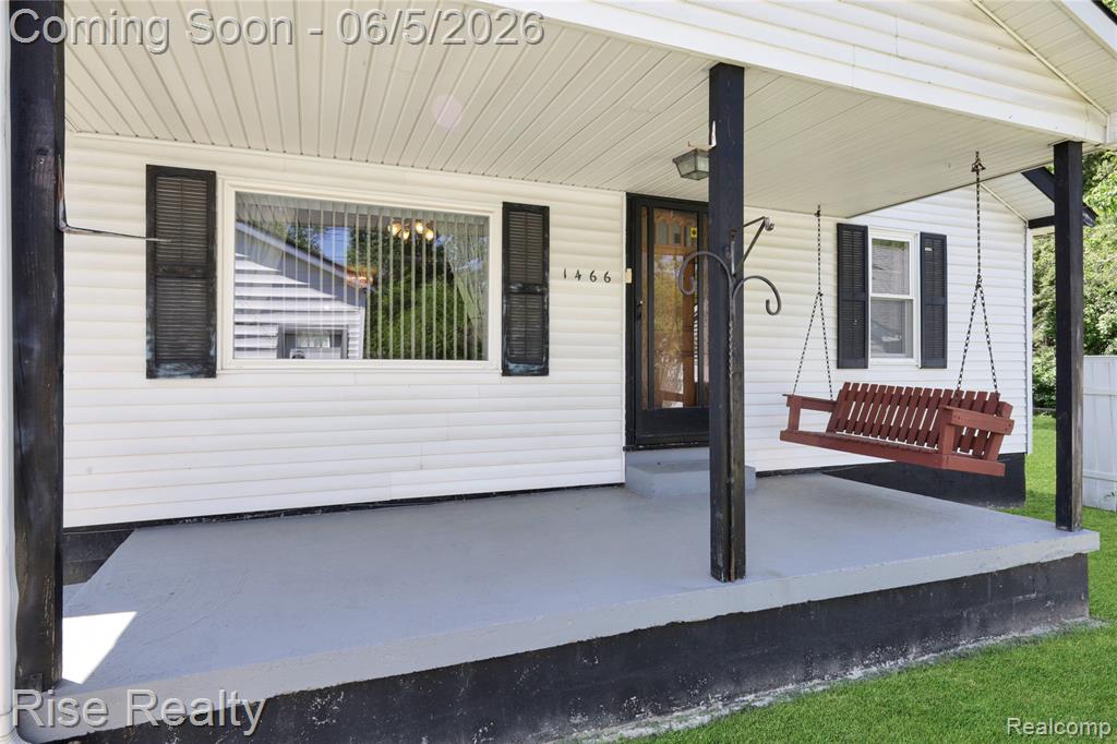1466 Connell Street, Burton, MI 48529 — Photo 4