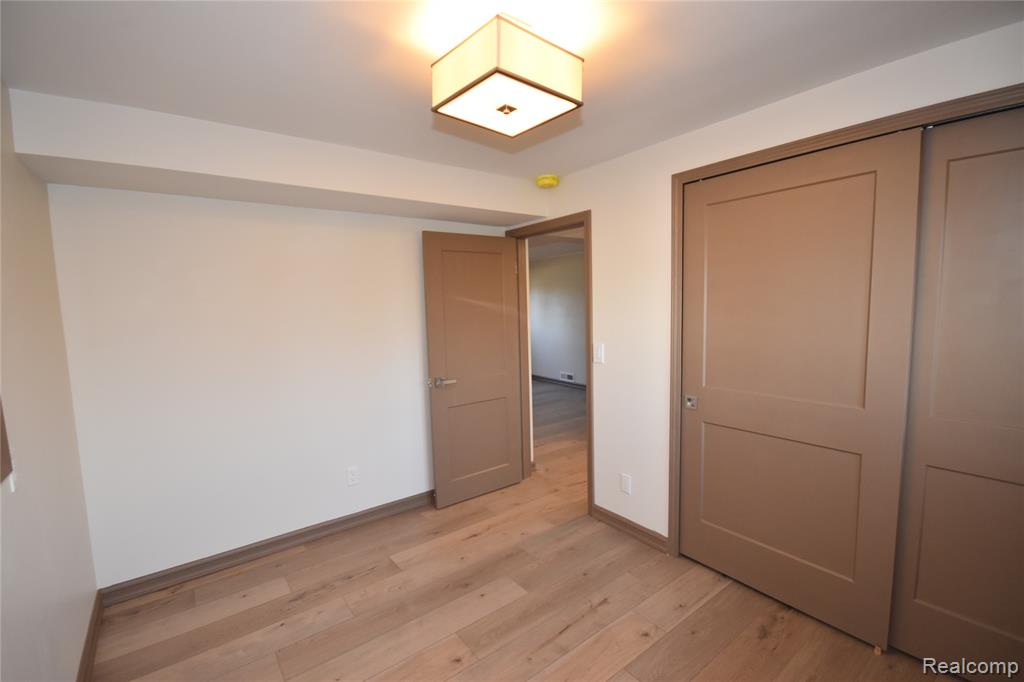 5106 Lakewood Drive, Grand Blanc, MI 48439 — Photo 25
