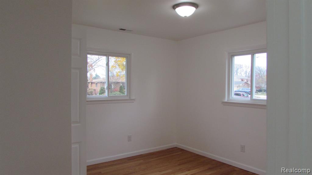 17486 POPLAR Street, Riverview, MI 48193 — Photo 21