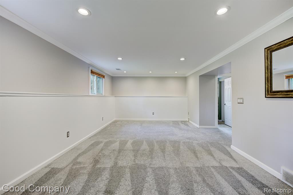 6672 Devonshire Drive, Canton, MI 48187 — Photo 20