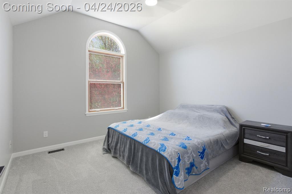8488 Annette Avenue, Grosse Ile, MI 48138 — Photo 32