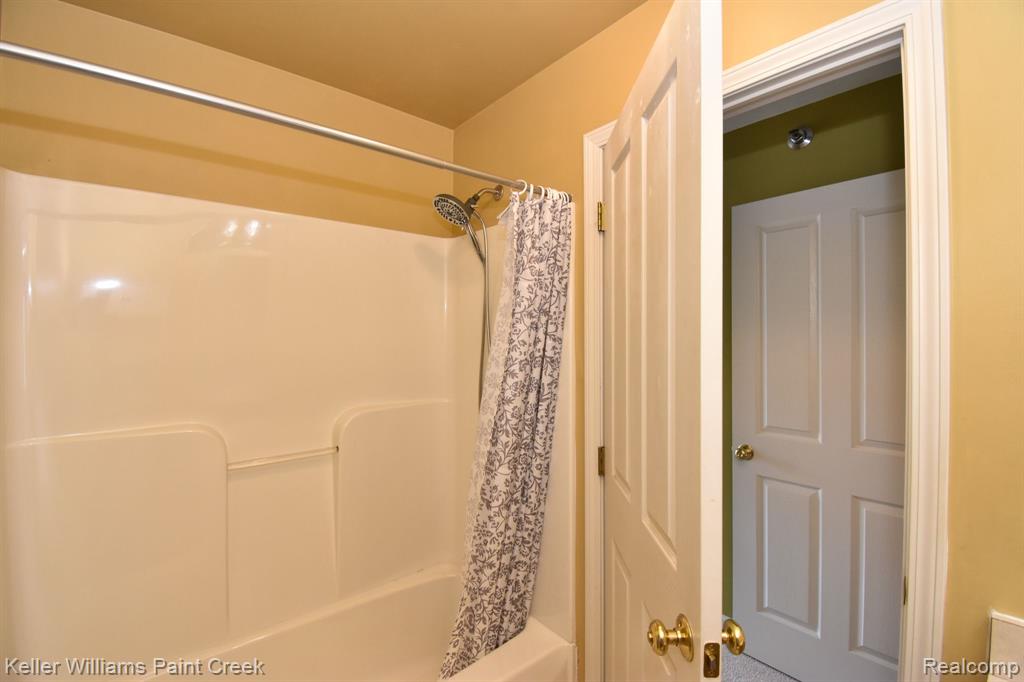 25467 SAINT JAMES, Southfield, MI 48075 — Photo 27