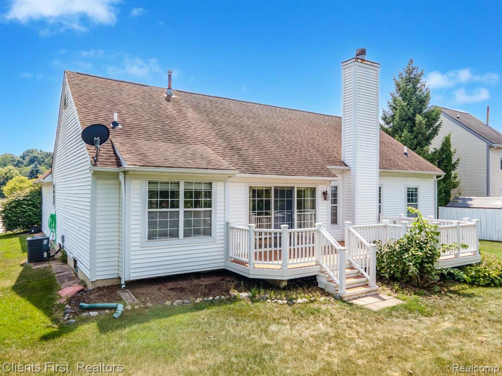616 Light Tower Drive, Belleville, MI 48111 — Photo 46