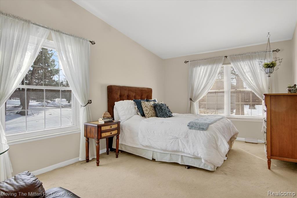 7127 Danbrooke Court, West Bloomfield, MI, 00000
