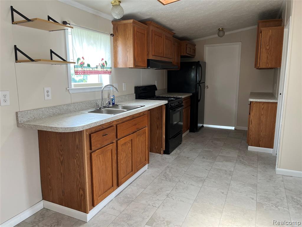 320 Rudbeckia Court, Erie, MI — Photo 5
