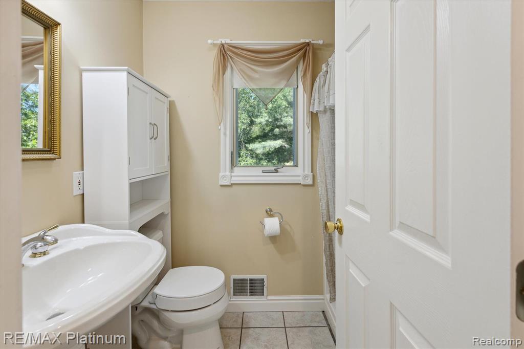 9425 NEFF Road, Clio, MI 48420 — Photo 26