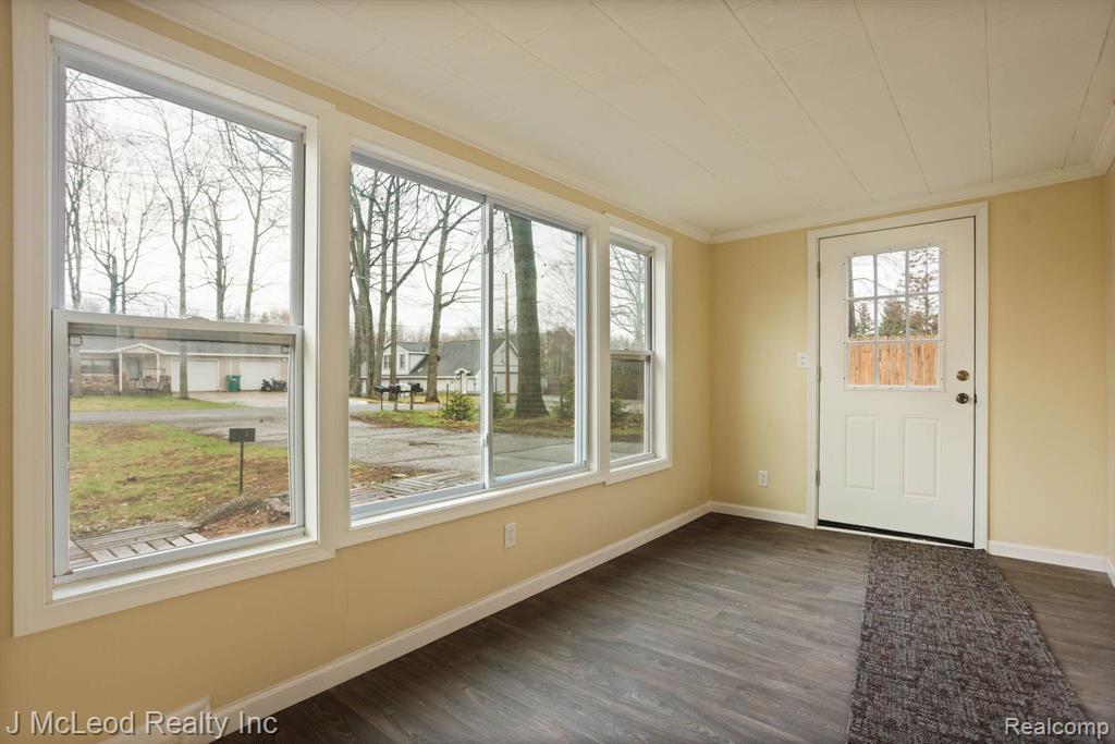 215 ARROWHEAD Drive, Prudenville, MI 48651 — Photo 6