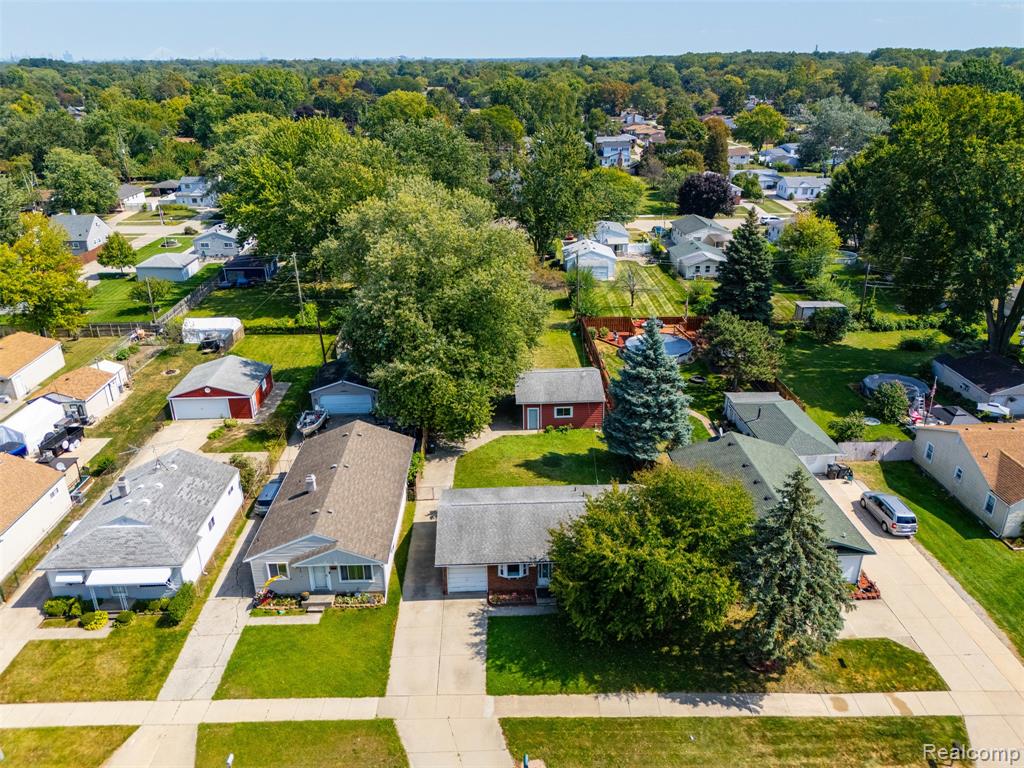 9381 Pardee Road, Taylor, MI 48180 — Photo 27