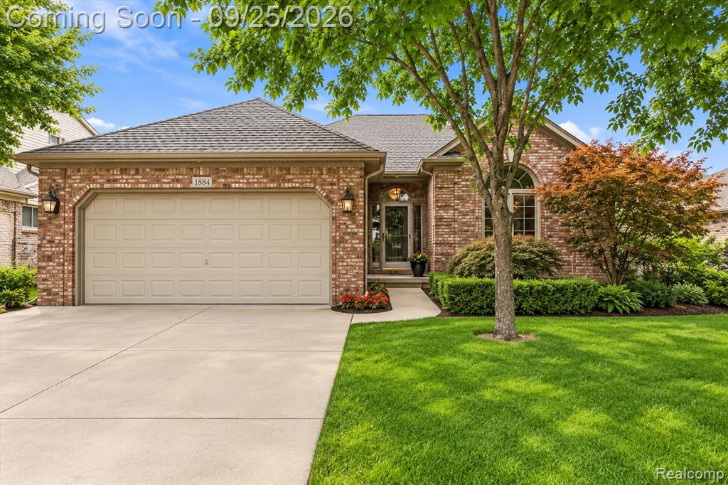 48851 Southway Drive, Macomb, MI 48044