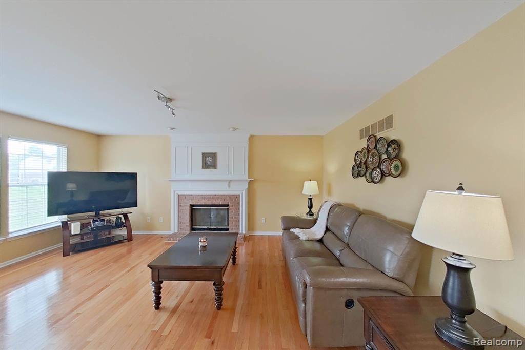 2285 STANTON Street, Canton, MI 48188 — Photo 11