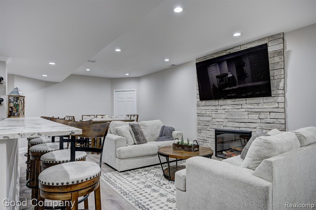 55575 HOGAN Drive, Macomb, MI 48042 — Photo 60