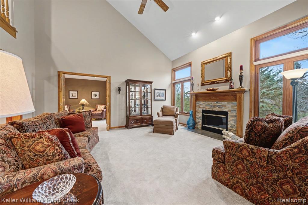 247 Glenmoor Drive S, Rochester, MI 48307 — Photo 23
