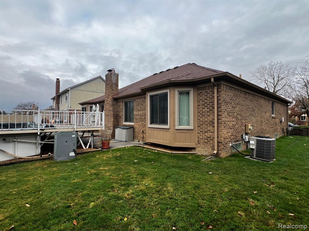 40363 DENBIGH Drive, Sterling Heights, MI 48310 — Photo 6