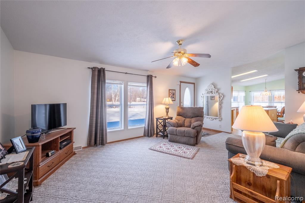 11944 N Wise Road, Clare, MI 48617 — Photo 10