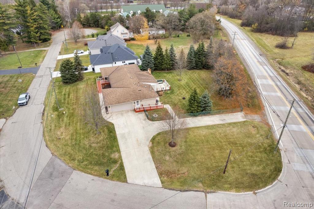 44680 Elizabeth Road, Clinton Twp, MI 48036 — Photo 28