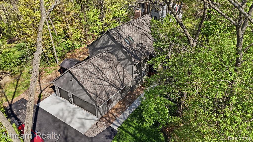 5126 Braddock Court, Brighton, MI 48114 — Photo 24