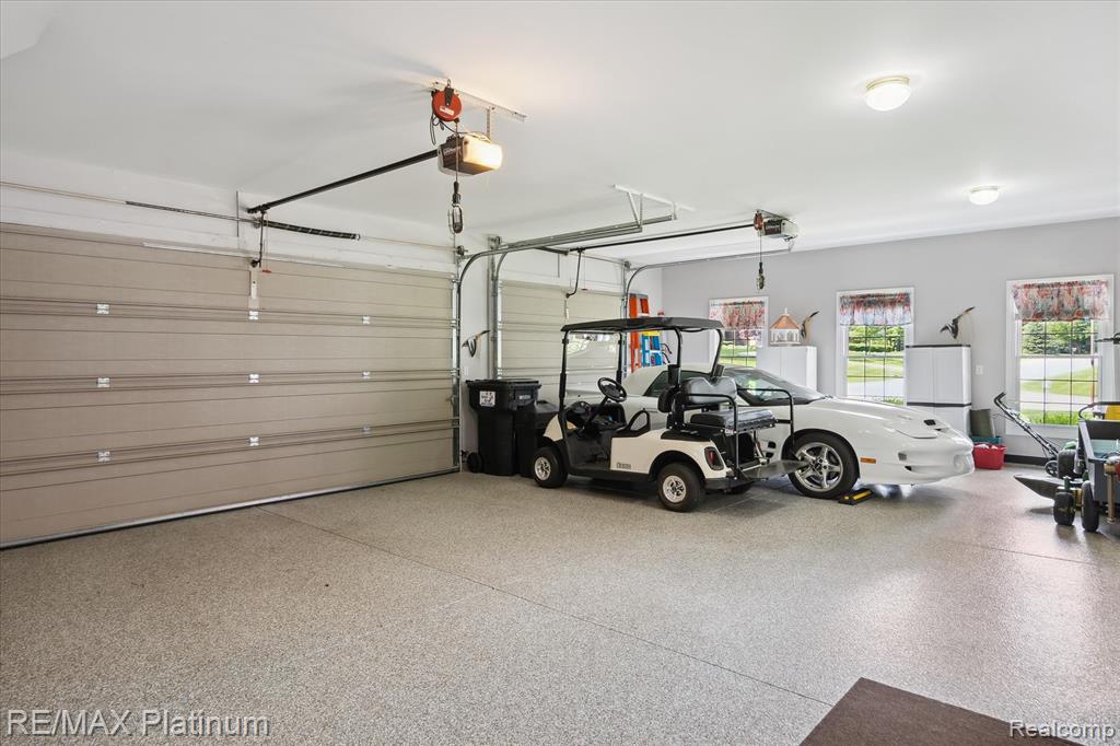 8257 Abalone Way, Pinckney, MI 48169 — Photo 48