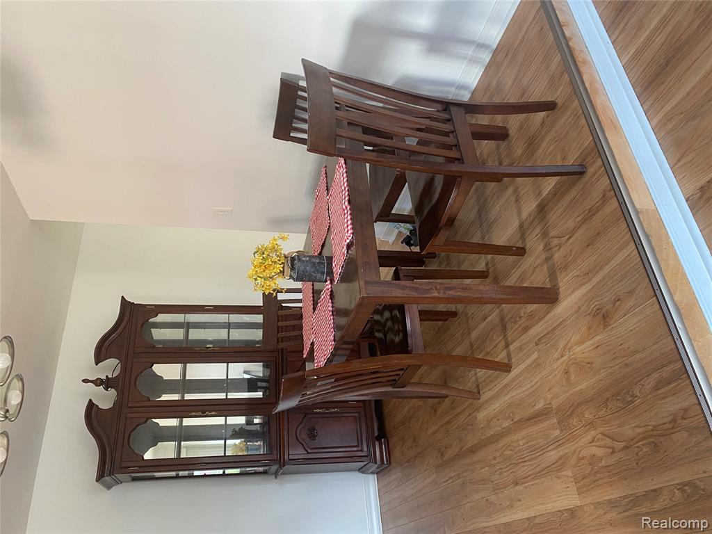 21664 Hall Road, Woodhaven, MI 48183 — Photo 9