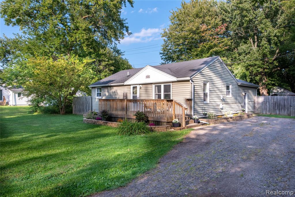 4034 Genesee, Genesee, MI 48506 — Photo 2