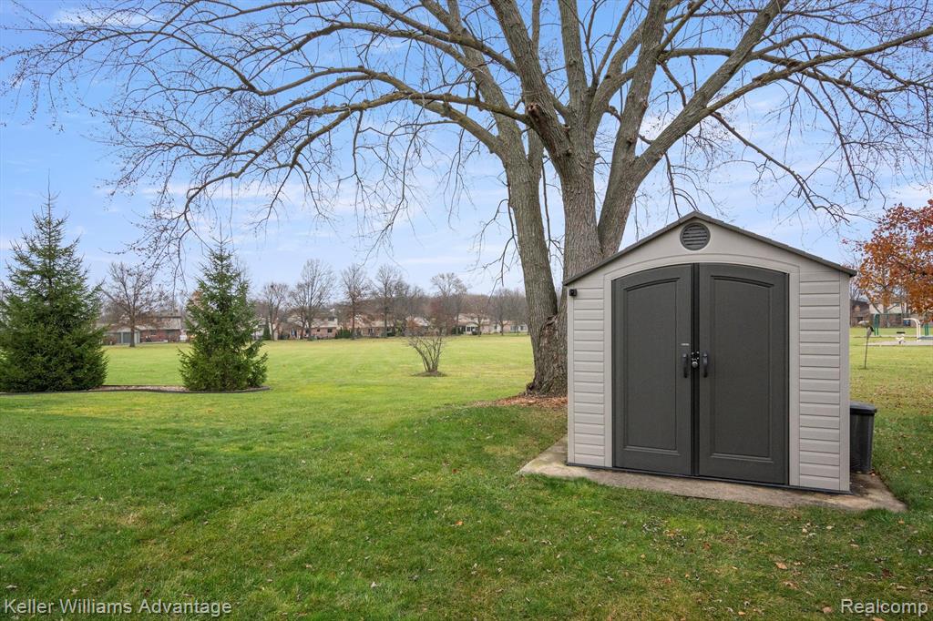 43924 ORLEANS, Canton, MI 48187 — Photo 50