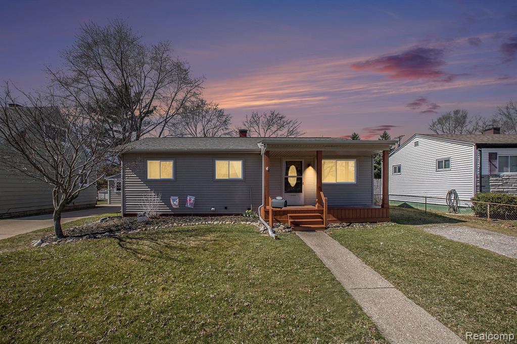1163 FALL RIVER Road, Ypsilanti, MI 48198 — Photo 2