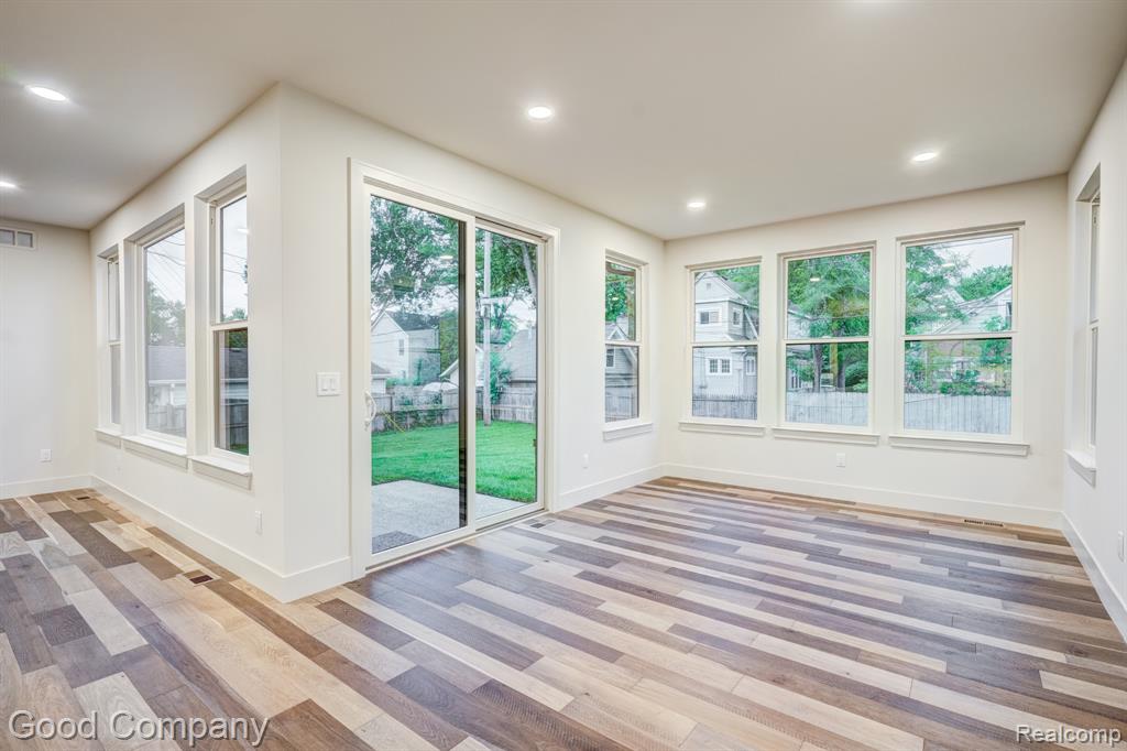 812 Irving Avenue, Royal Oak, MI 48067 — Photo 28