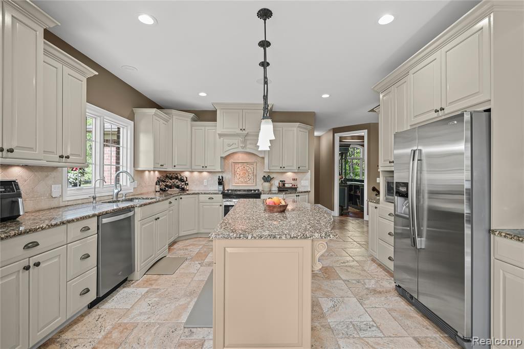 3074 POND Road, Leonard, MI 48367 — Photo 14