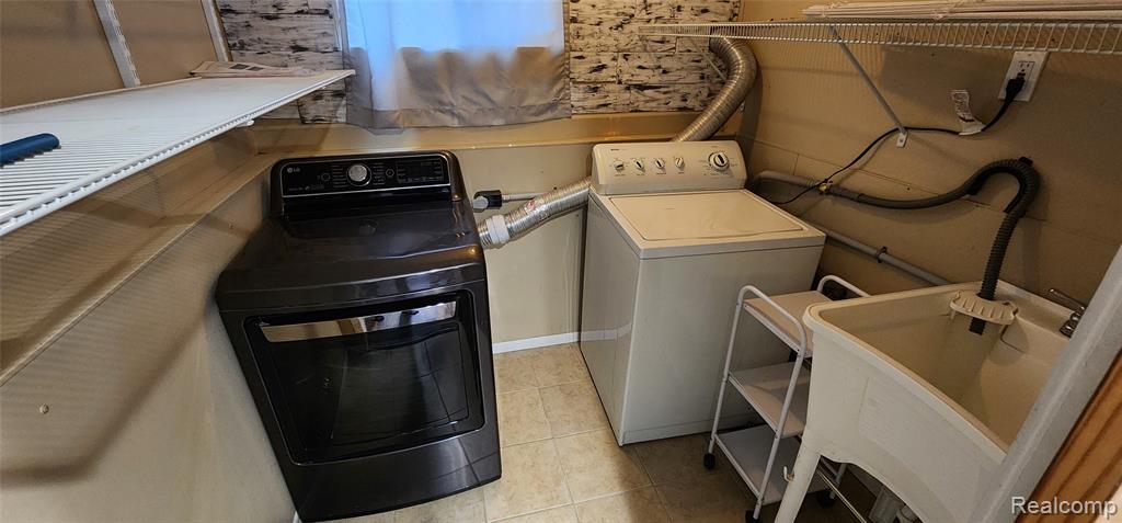 6916 Arcola Street, Garden City, MI — Photo 29