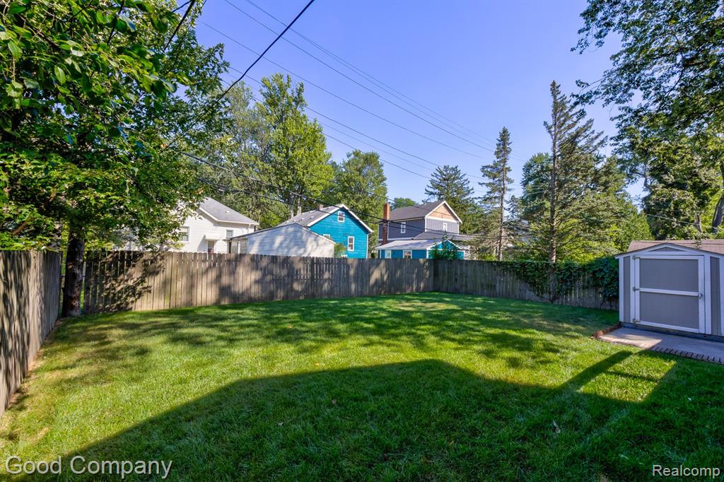 934 Lockwood Road, Royal Oak, MI 48067 — Photo 51