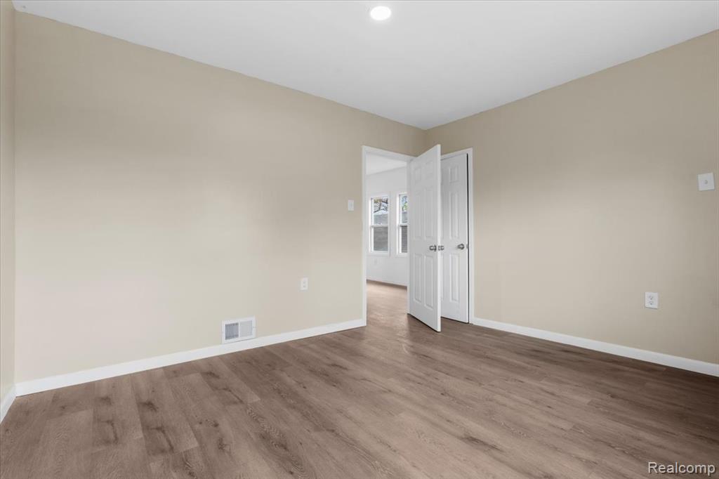 18030 Mackay Street, Detroit, MI 48234 — Photo 14