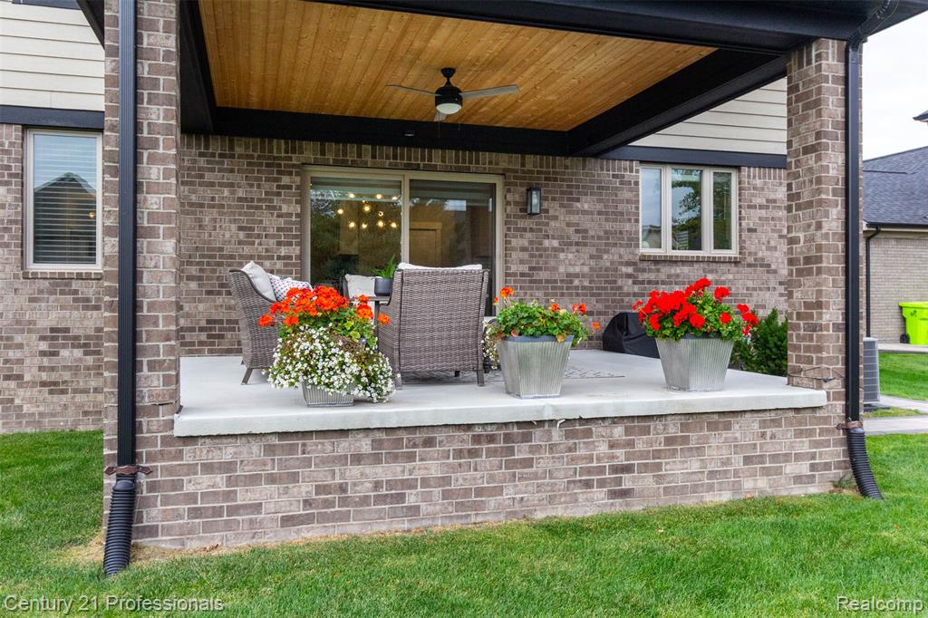 49806 Bingham Lane, Macomb, MI 48044 — Photo 50