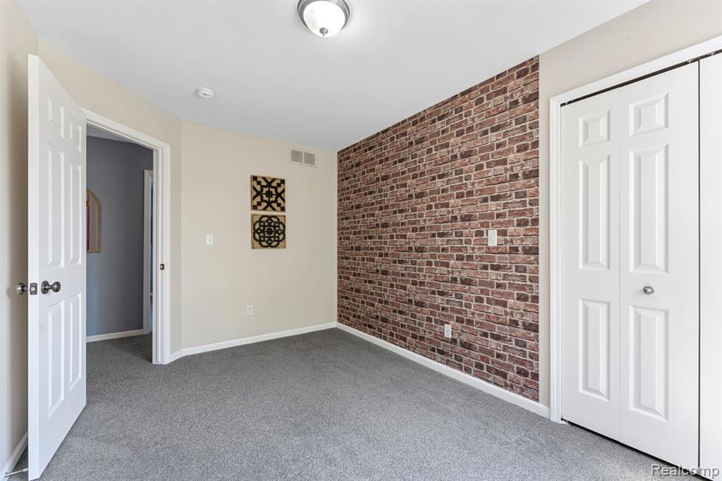29247 Adams Drive, Gibraltar, MI — Photo 15