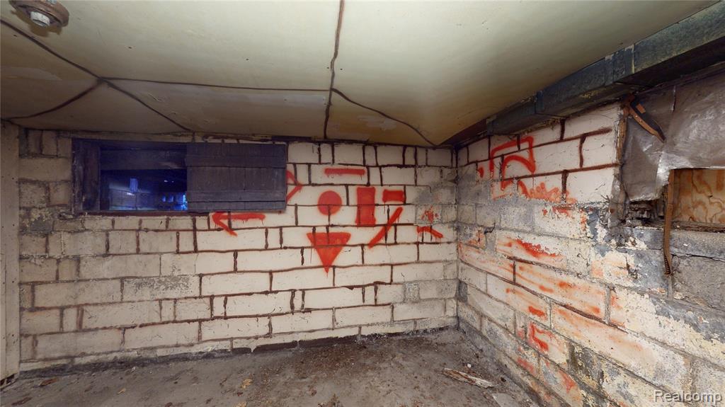 817 W Grand Boulevard, Detroit, MI 48216 — Photo 23