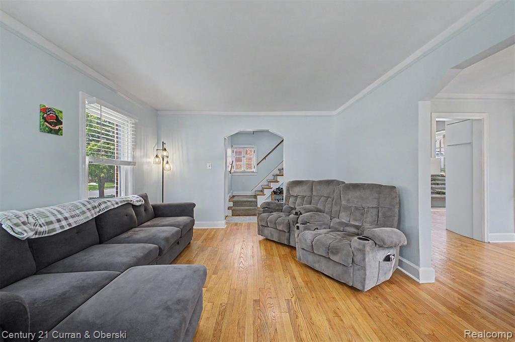 6821 Kolb Avenue, Allen Park, MI 48101 — Photo 5