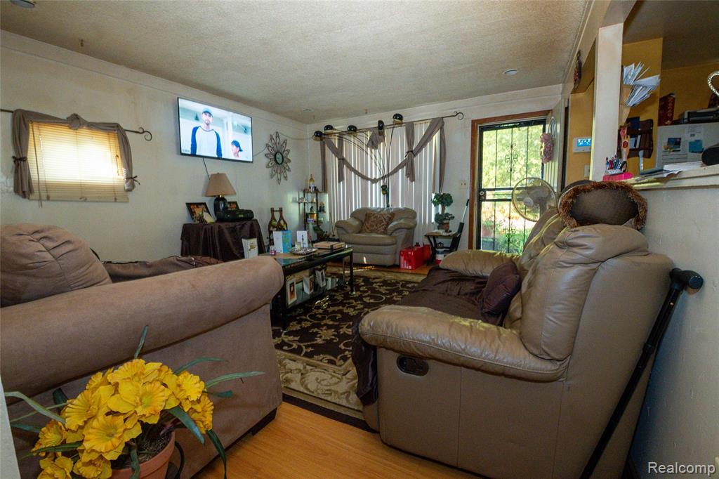 4315 Algonquin Street, Detroit, MI 48215 — Photo 5