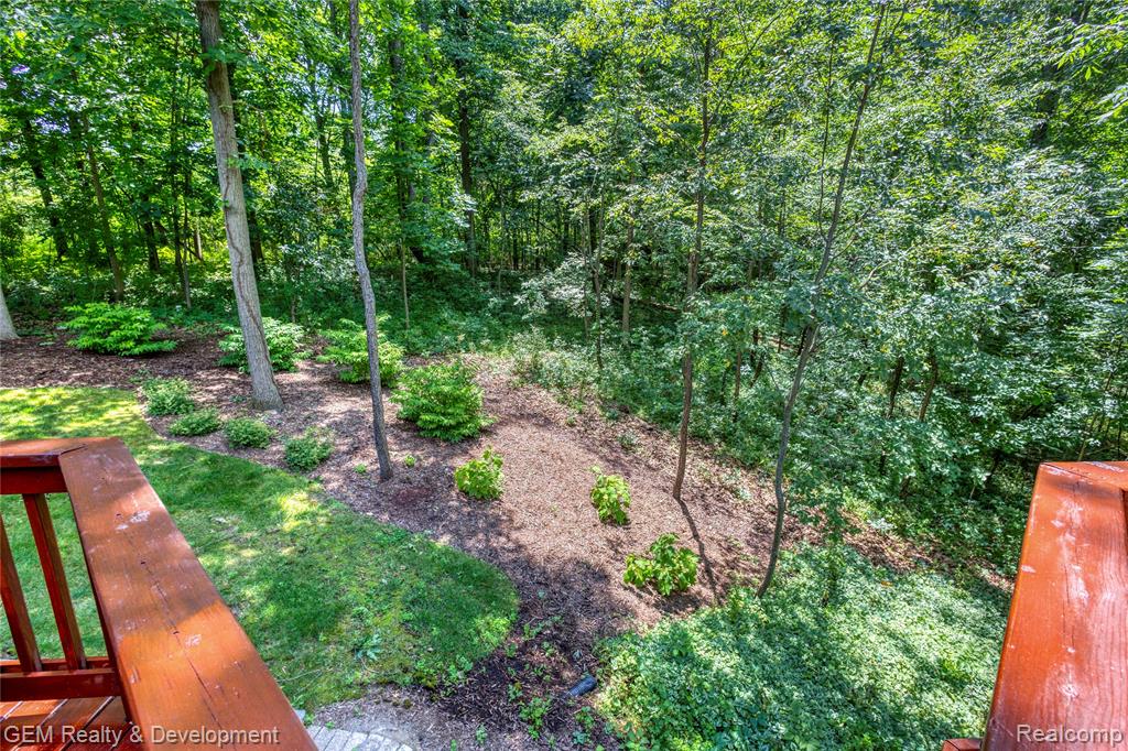 9054 Green Hickory Lane, Fenton, MI 48430 — Photo 62